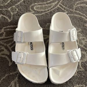 sandals - used great condition